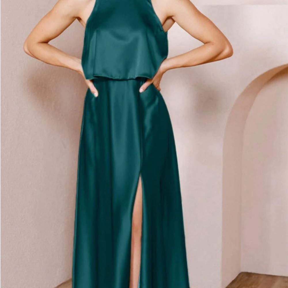 Revelry 6 emerald green Wren Satin maxi Dress